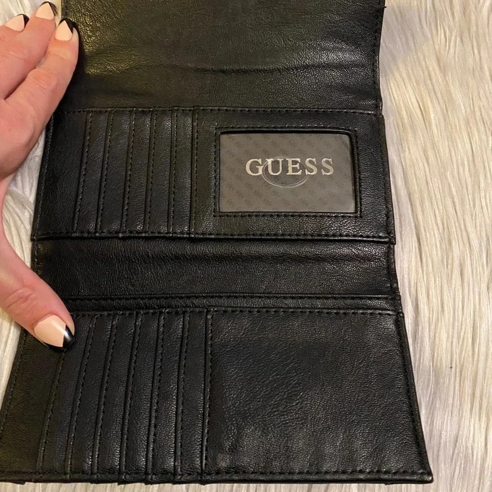 🆕 Guess Black with Tan Accent Buckle on Front Wallet